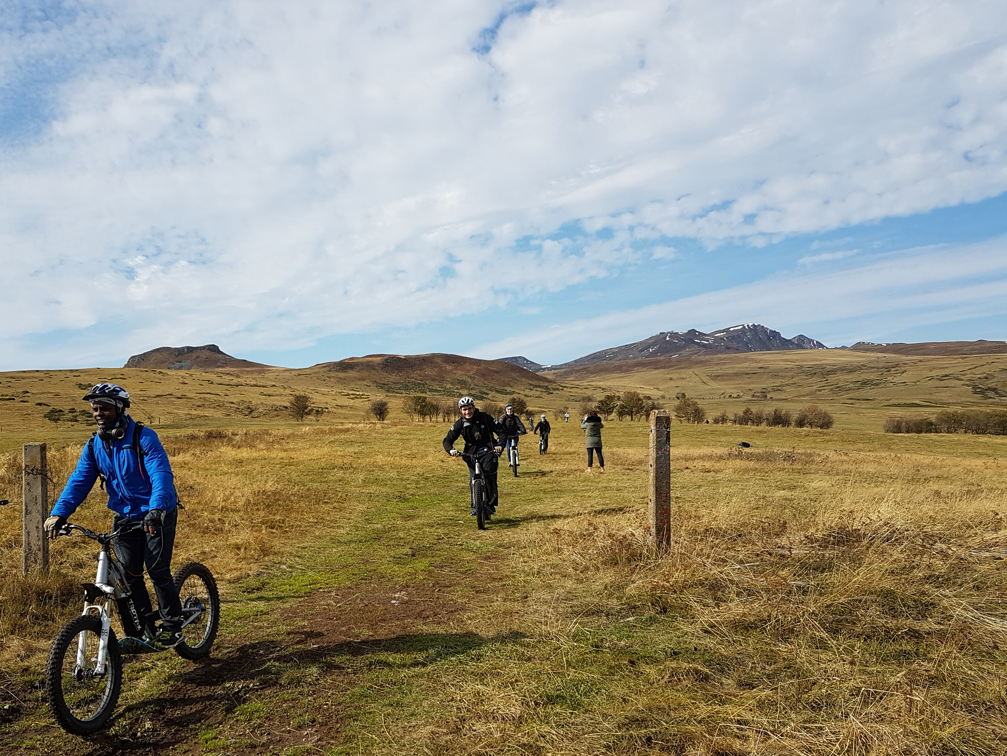 trottinette_sancy_paysage_groupes_seminaire