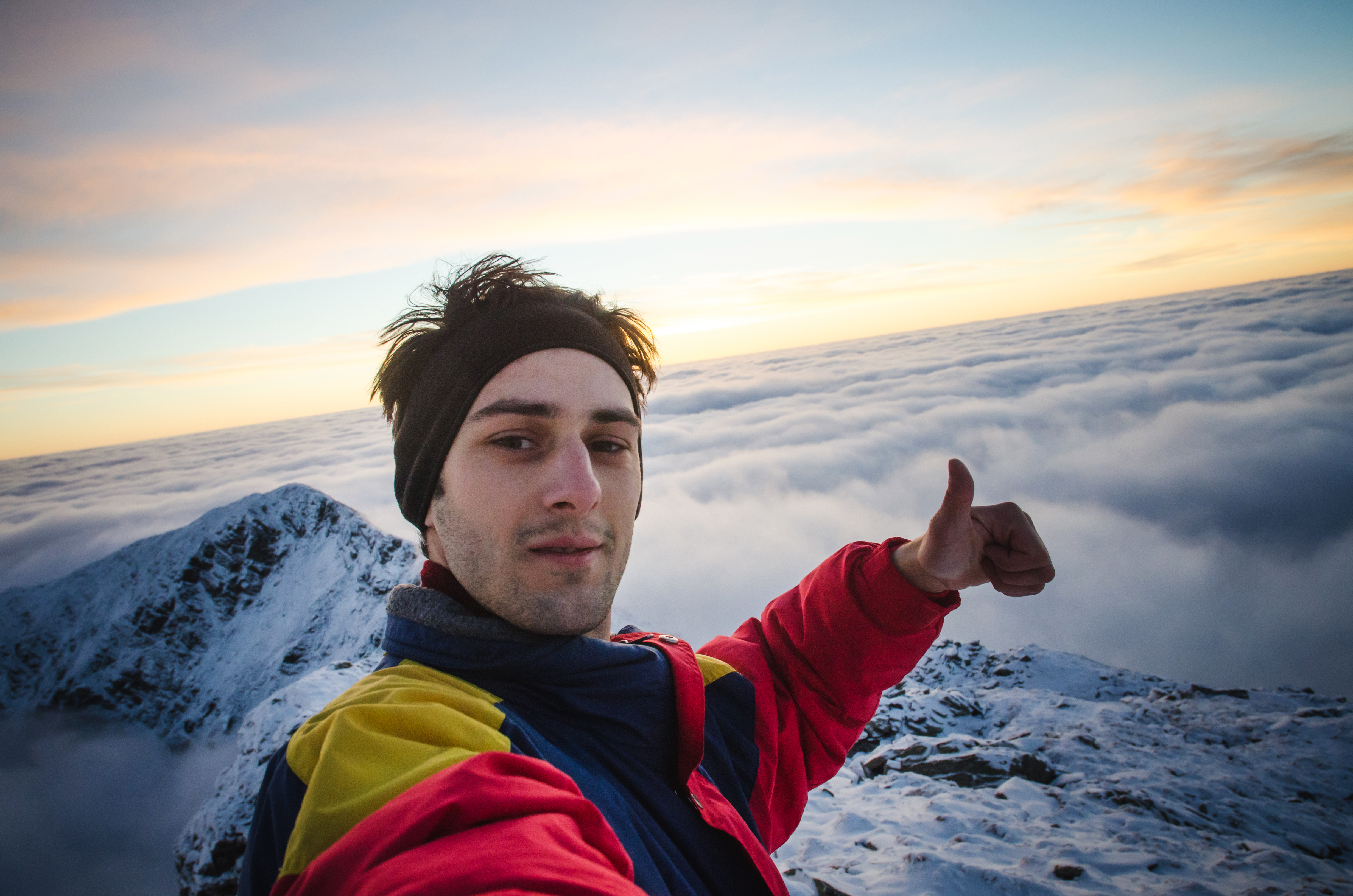 randonnee_selfie_sommet_sancy_mer_nuages
