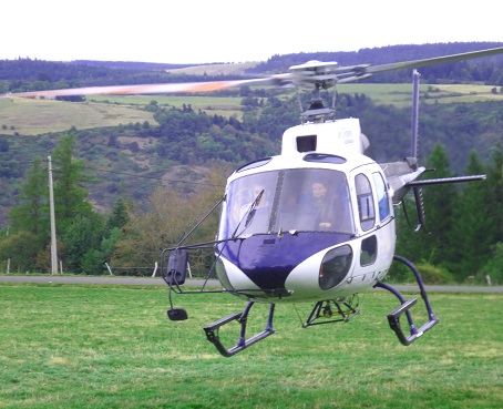 Helicoptere_seminaire_exception_Auvergne_Loisirs